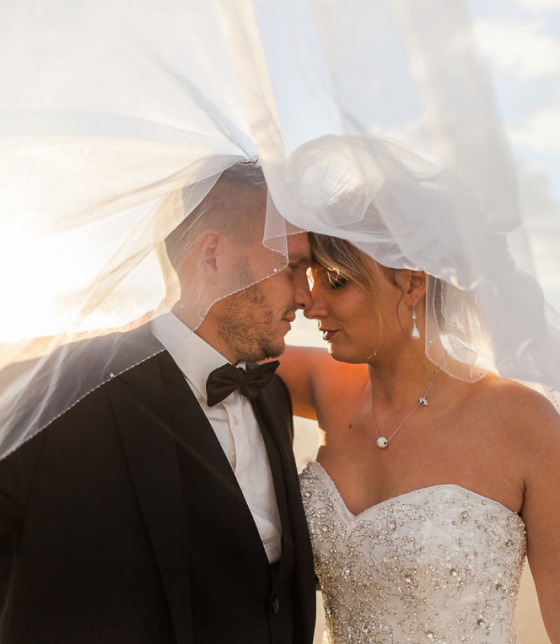 Day-after-sur-la-plage-à-la-mer-couché-du-soleil-golden-hour-Marine-Szczepaniak-Photographe-mariage-Nord-pas-de-calais-3
