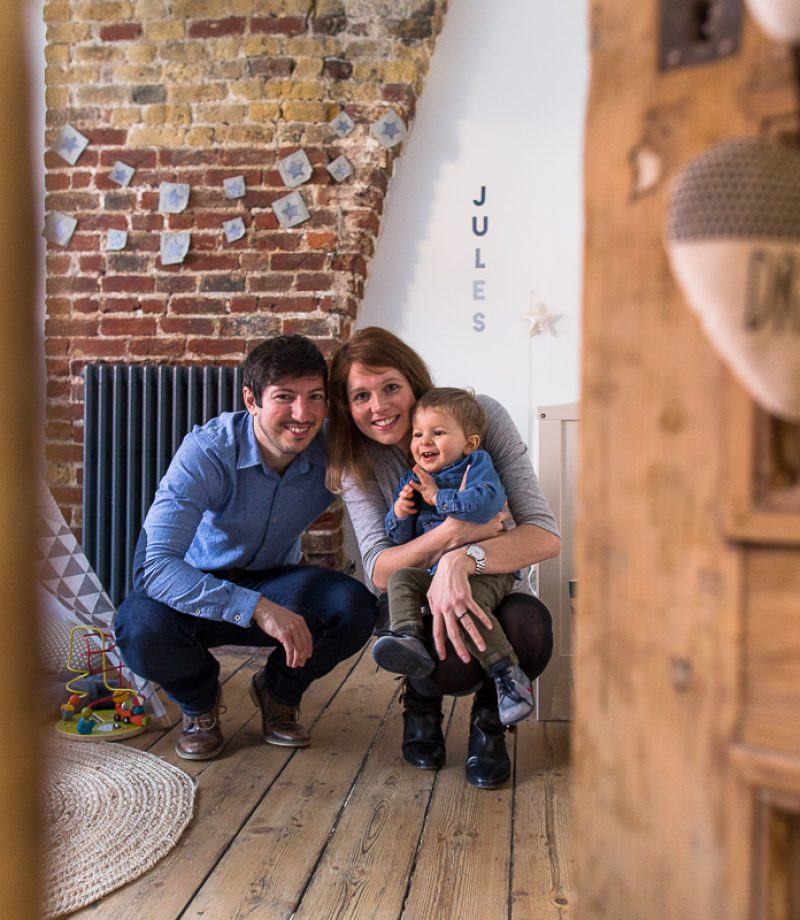 Seance-grossesse-a-domicile-sur-la-plage-calais-Marine-Szczepaniak-photographe-famille-lifestyle-nord-pas-de-calais-26