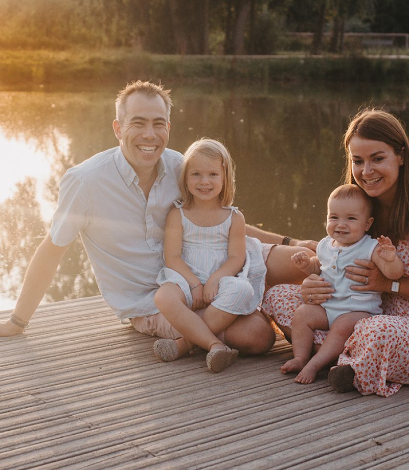 photographe-famille-bethune-lestrem-nord-pas-de-calais-shooting-famille-enfant-grossesse-lifestyle-champs-golden-hour-011