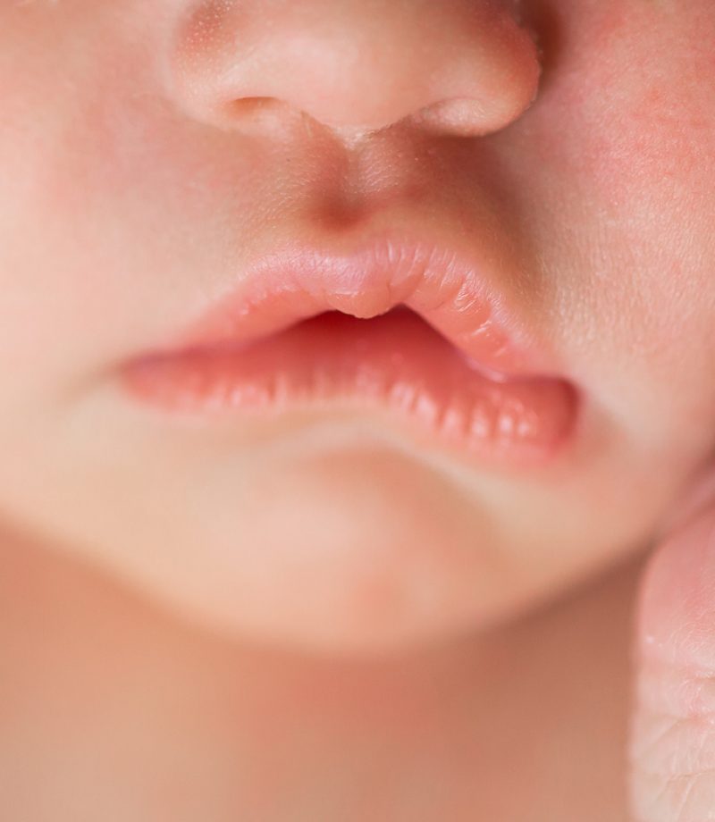 photographe-naissance-bebe-nouveau-ne-maternite-enfant-seance-photo-au-studio-photo-lille-photographe-marine-szczepaniak-bethune-nord-pas-de-calais-22
