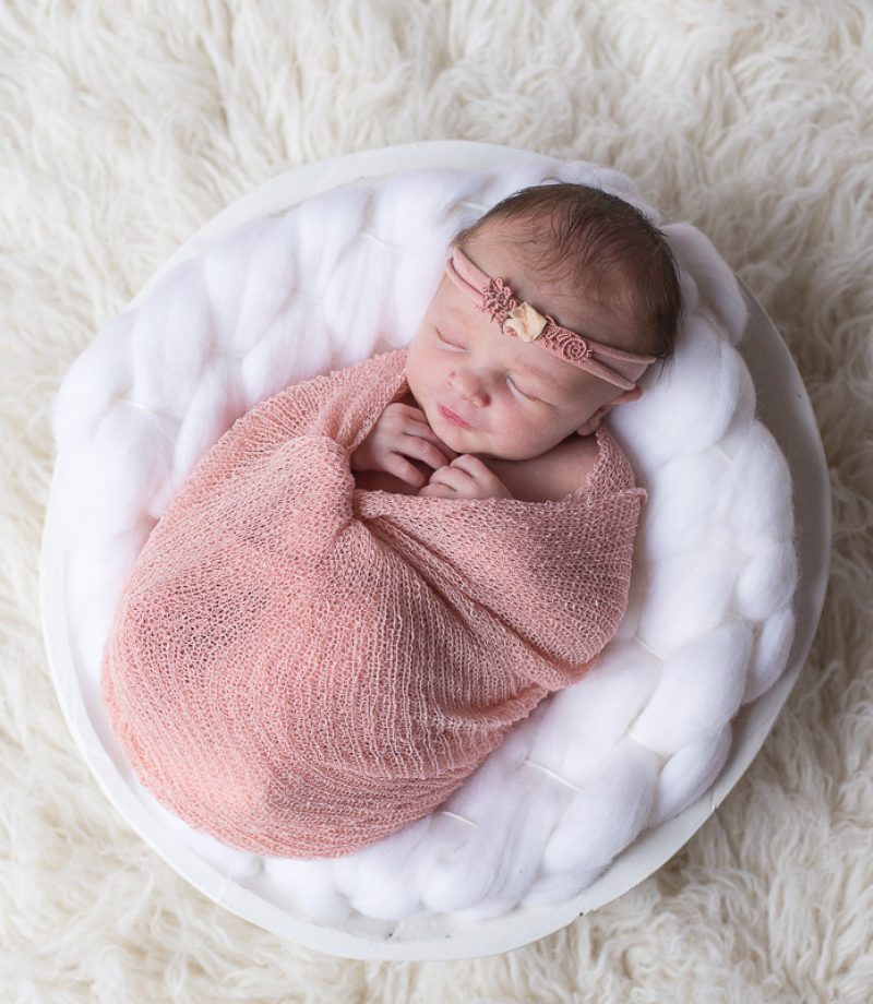 photographe-naissance-nord-pas-de-calais-lille-lens-arras-bethune-marine-szczepaniak-photo-bebe-studio-photo-2