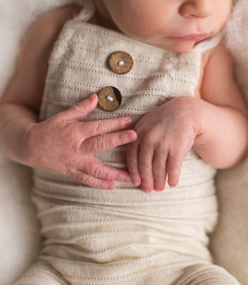 photographe-naissance-nouveau-Lille-Bethune-Arras-Lens-nord-pas-de-calais-hauts-de-france-seance-avec-arthur-au-studio-photo-32
