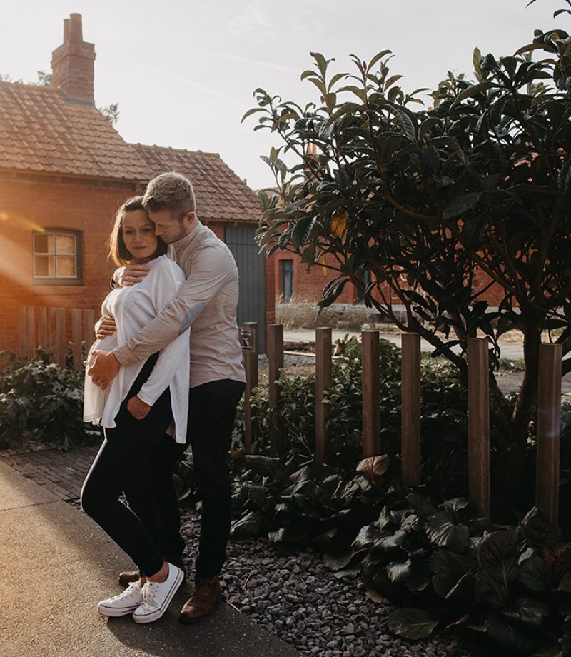 seance-grossesse-hiver-golden-hour-cite-des-electriciens-bruay-la-buissiere-marine-szczepaniak-photographe-mariage-lifestyle-pas-de-calais-bethune-06